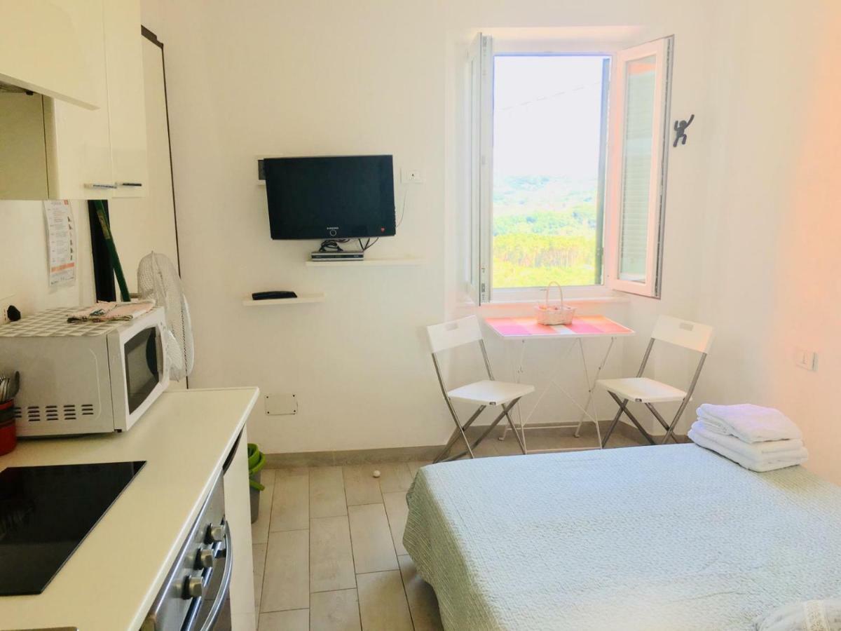 Appartement Golfo Dei Poeti à Pitelli Extérieur photo